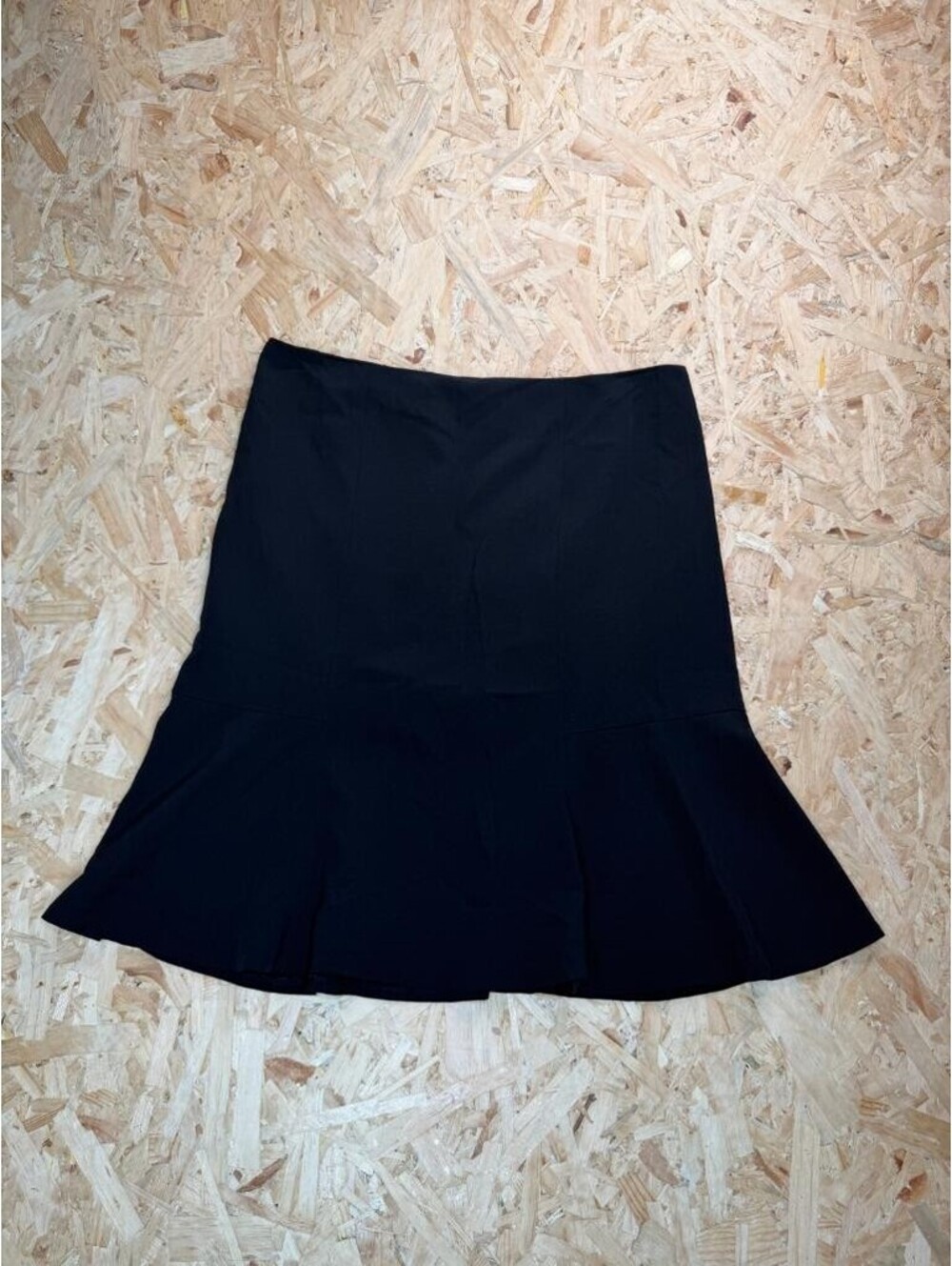Kasper Black Flared Trumpet Skirt Womens Size 14 Lined Workwear Career Midi